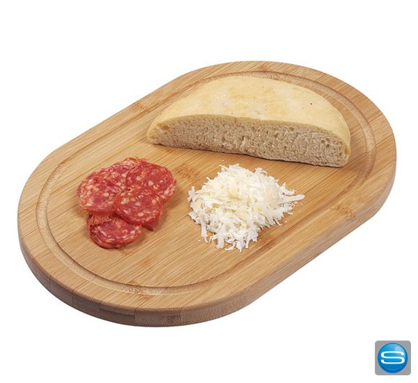 Ovales Schneidebrett aus Bambus mit Logo veredeln