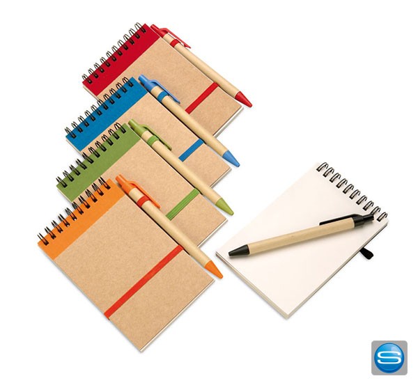 Notizblock aus recyceltem Papier mit Kugelschreiber