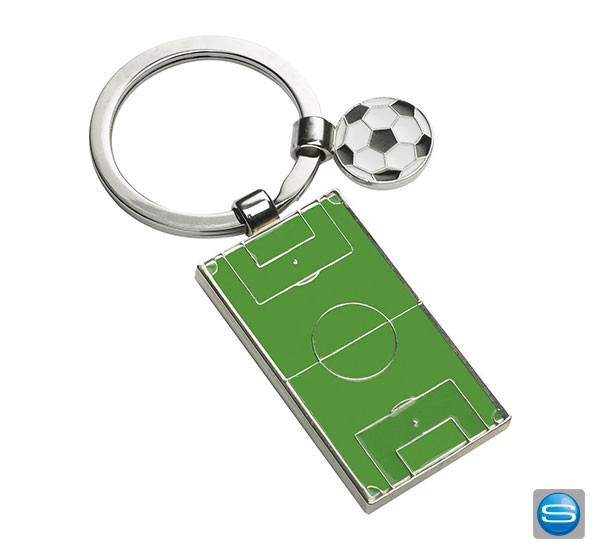 Fußballfeld als Schlüsselanhänger mit Logogravur