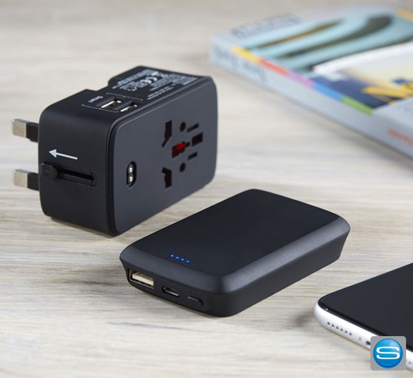 Reiseadapter mit Powerbank als Werbeträger