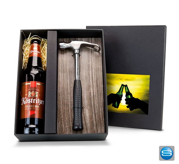 Bieröffner mit Bierflasche als Werbegeschek