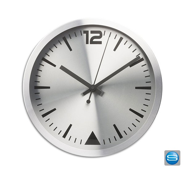 Hochwertige Aluminium Wanduhr als Werbeartikel