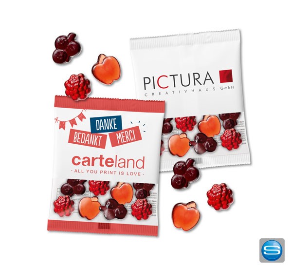 Vegane rote und gelbe Fruchtgummis als Werbemittel