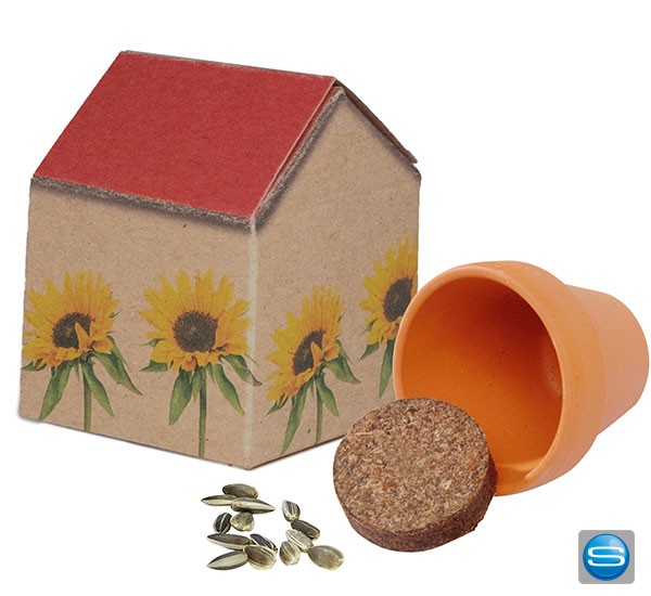 Tontopf verpackt in Natur-Häuschen mit Logo