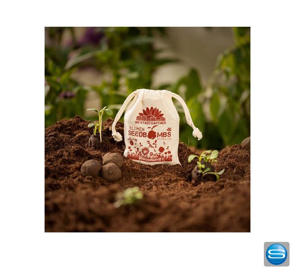 Samenbomben im Jutebeutel