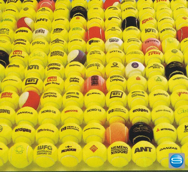 Tennisbälle mit eigenem Logo