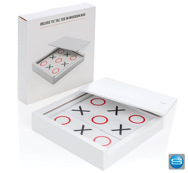 Tic-Tac-Toe Spiel mit eigenem Logo
