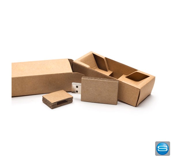 USB-Stick in einer Verpackung aus Wellpappe als Werbeartikel