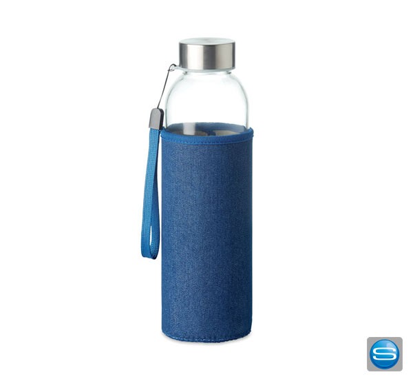 Glasflasche mit Neopren Schutzhülle im Denim Look